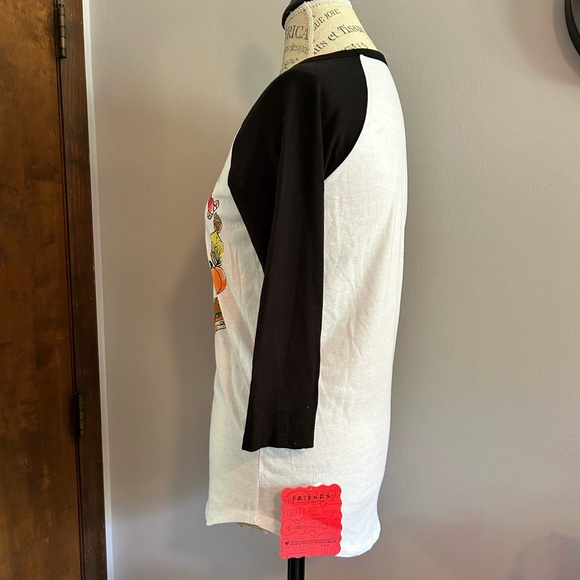 🦞 Friends Fall Baseball Tee 🎃🍪🍁🥪 - Picture 2 of 6
